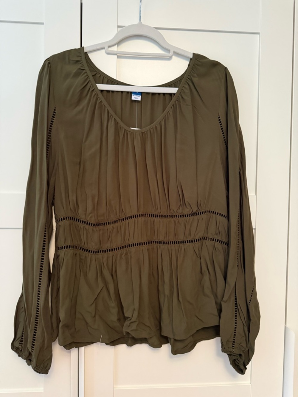 NWT Olive Green Long-Sleeve Peasant Blouse - XL